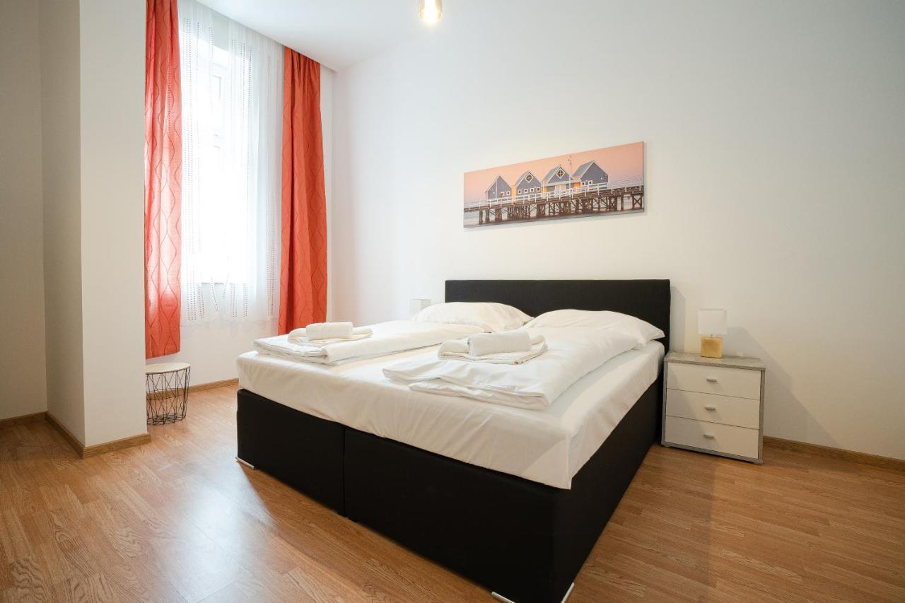Apartment In The Central Area. 5 Minute'S Walk To The Danube. Вена Экстерьер фото