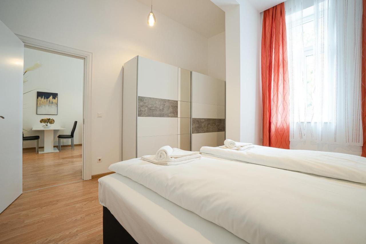 Apartment In The Central Area. 5 Minute'S Walk To The Danube. Вена Экстерьер фото